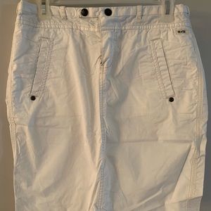 White converse short skirt